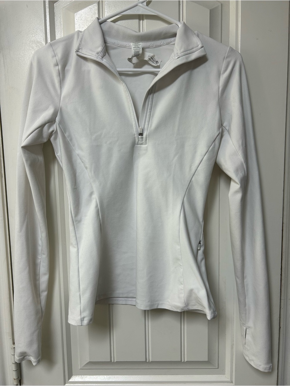Alo Long Sleeve Half-Zip Performance Top - White
